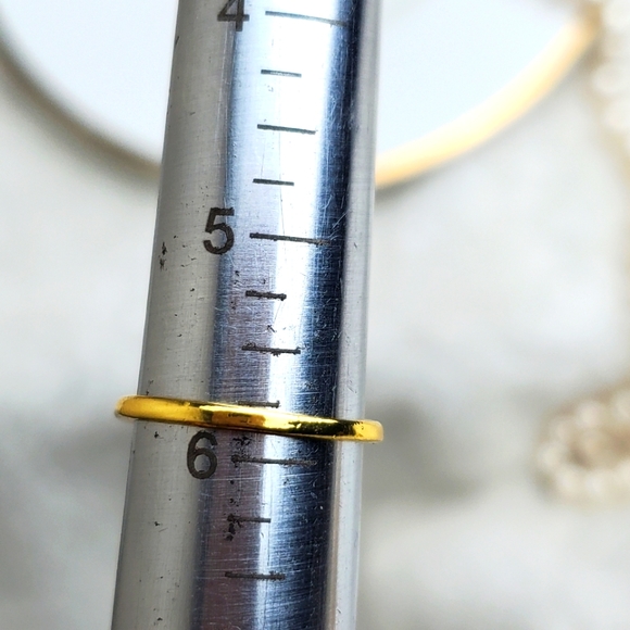 🌿5/$25 Green Heart Gold Ring - Picture 6 of 7